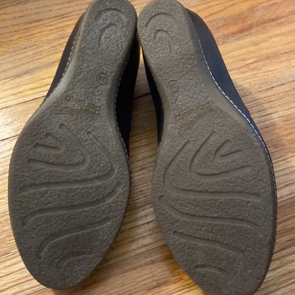 Dansko Loralie burnished nubuck - Picture 3 of 5